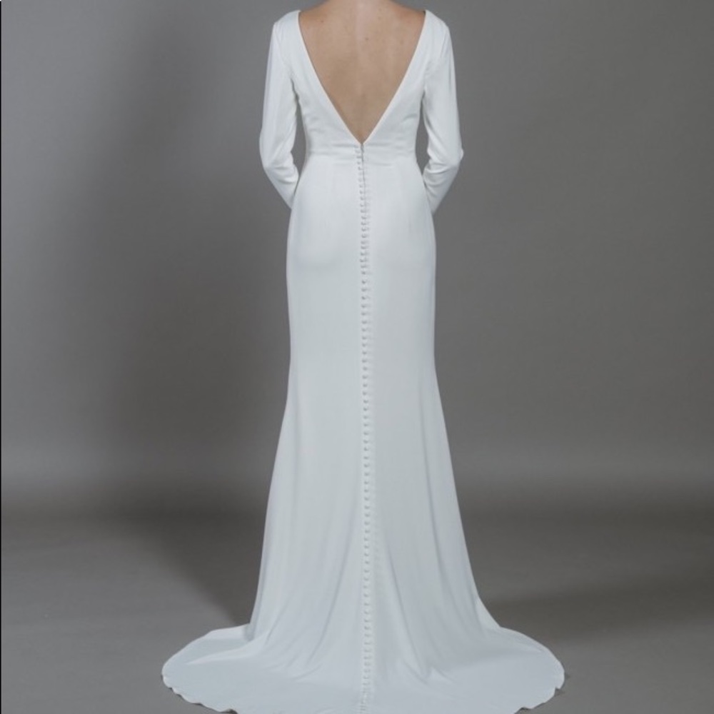 Los Simon wedding dress